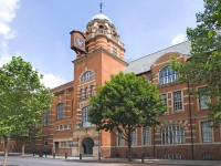 Trường Đại học City University Of London